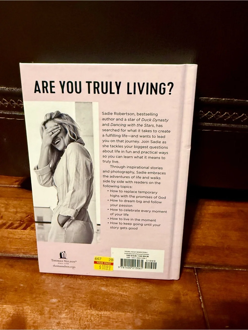 “LIVE” Book by Sadie Robertson